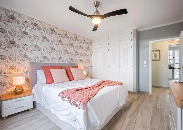 Pedreiro * 丰沙尔